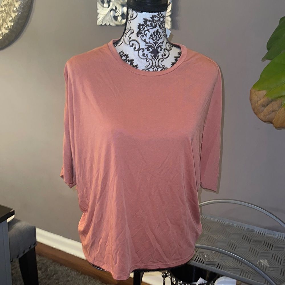 Express NWT open sleeve top